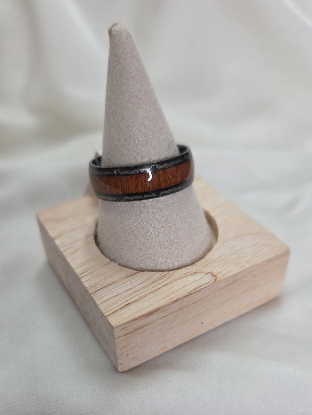 Men's Unisex Black Silver Wood Grain Ring Stainless Steel Band Ring Wedding Band